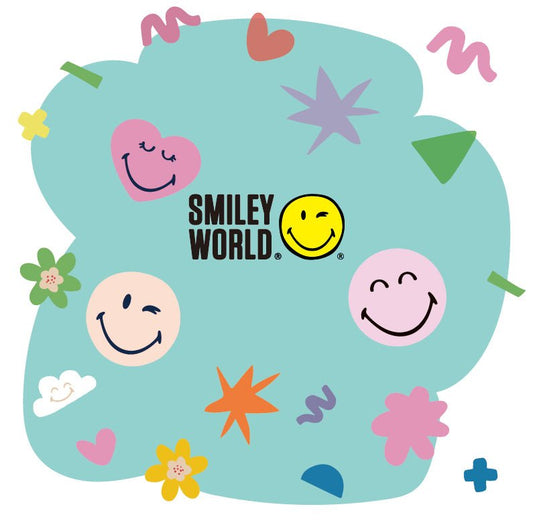 SmileyWorld's Saudi Adventure:  Sunglasses Found a New Home in the Desert! - SmileyWorld