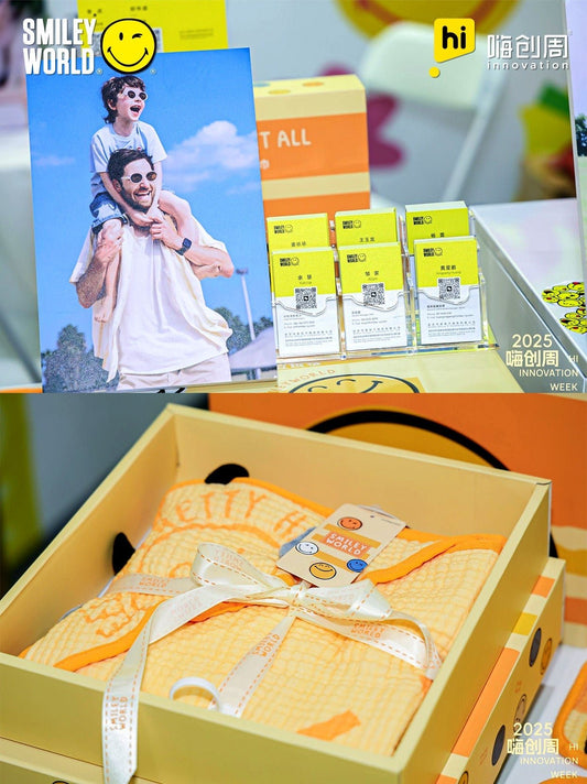 Wrap Your Little One in Smiles: The SmileyWorld Kids 6-Layer Cotton Gauze Bath Towel - SmileyWorld